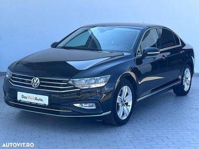 Negru normal Utilizat 2020 VW Passat Highline Berlinǎ | 19.990 EUR (Preț OK)