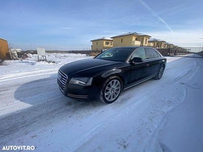 Culoarenegru Utilizat 2013 Audi A8L Berlinǎ | 19.350 EUR