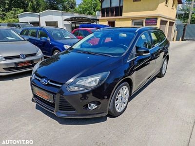 Negru Utilizat 2013 Ford Focus Titanium Break | 4.699 EUR (Preț OK)