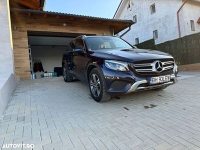 Mercedes GLC220