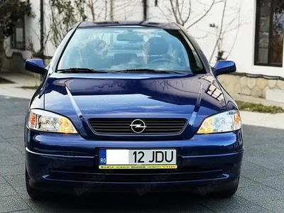 Second-hand Opel Astra Classic 90 CP (66 kW) 2009 Berlinǎ