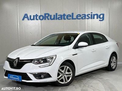 Second-hand Renault Mégane IV Zen 140 CP (102 kW) 2020 Culoarealb Berlinǎ