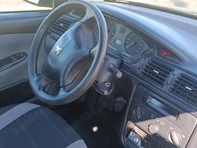 Second-hand Peugeot 406 115 CP (84 kW) 2000 Berlinǎ