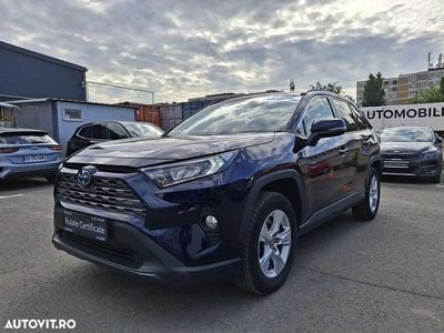 Second-hand Toyota RAV4 Hybrid 178 CP (130 kW) 2021 Albastru SUV