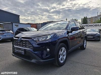 Albastru Utilizat 2021 Toyota RAV4 Hybrid SUV | 28.300 EUR (Preț bun)