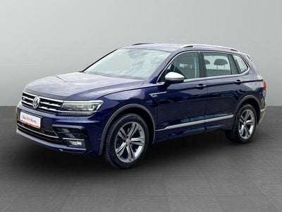 Albastru inchis metalic Utilizat 2021 VW Tiguan Allspace Highline SUV | 32.650 EUR (Puțin scump)