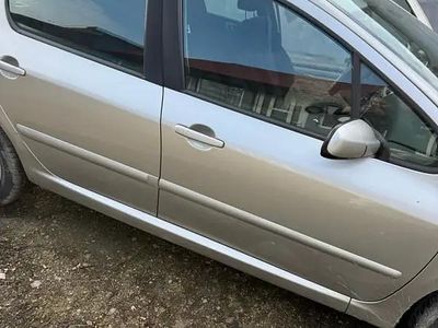 Utilizat 2007 Peugeot 307 Berlinǎ | 1.700 EUR