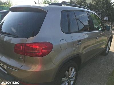 Second-hand VW Tiguan Trendline 110 CP (80 kW) 2012 Culoaremaro SUV