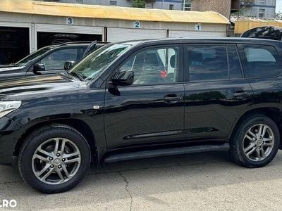 Culoarenegru Utilizat 2008 Toyota Land Cruiser V8 Executive SUV | 24.000 EUR