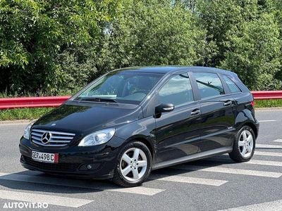 Mercedes B180