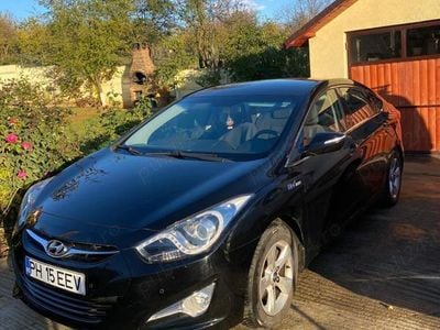 Second-hand Hyundai i40 99 CP (72 kW) 2012 Negru Berlinǎ