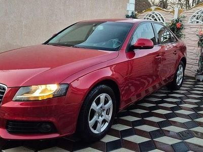 Second-hand Audi A4 Ambiente 136 CP (100 kW) 2009 Culoarerosu Berlinǎ