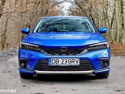 Second-hand Honda Civic Advance 143 CP (105 kW) 2024 Culoarealbastru Hatchback