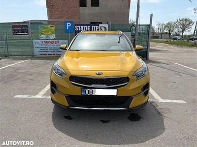 Culoaregalbeuriu Second-hand 2020 Kia XCeed Platinum Edition SUV | 15.750 EUR (Scump)