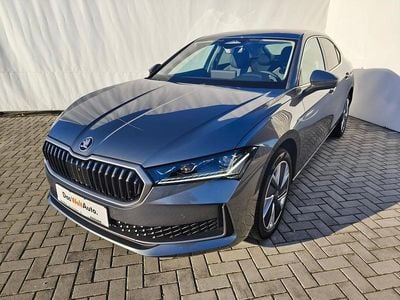 Gri mediu normal Nouă 2025 Skoda Superb Selection | 45.493 EUR