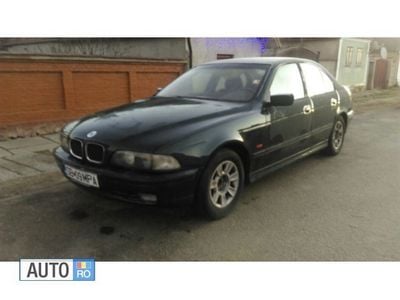 Verde Utilizat 1998 BMW 520 Berlinǎ | 1.500 EUR