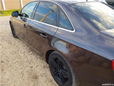 Utilizat 2010 Audi A4 S-Line Berlinǎ | 8.500 EUR (Scump)