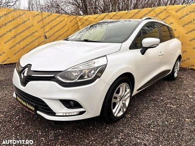 Second-hand Renault Clio GrandTour Zen 90 CP (66 kW) 2020 Culoarealb Break