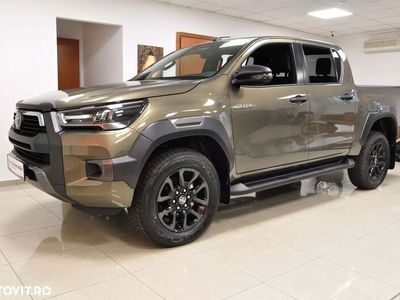 second-hand Toyota HiLux 2.8D 204CP 4x4 Double Cab AT Invincible