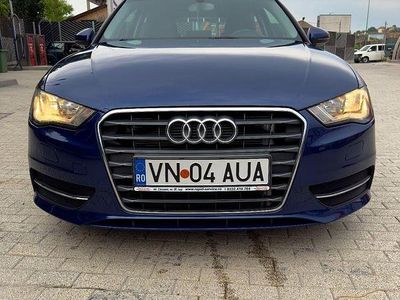 Culoarealbastru Utilizat 2014 Audi A3 Ambition Coupe | 7.500 EUR (Super Preț)