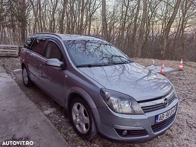 Second-hand Opel Astra 100 CP (73 kW) 2004 Culoaregri Break