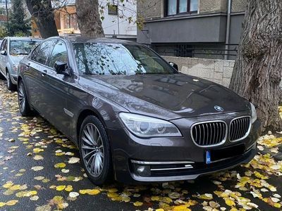 BMW 730