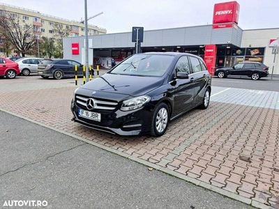 Culoarenegru Second-hand 2017 Mercedes B180 Monovolum | 10.285 EUR (Preț OK)
