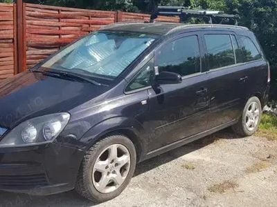 Negru Utilizat 2007 Opel Zafira Monovolum | 10.000 EUR