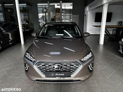 Second-hand Hyundai Ioniq 141 CP (103 kW) 2020 Culoarebej Hatchback