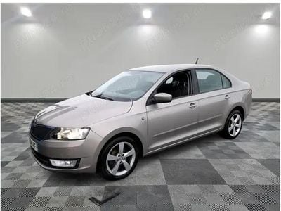Gri Utilizat 2016 Skoda Rapid Berlinǎ | 8.100 EUR (Scump)