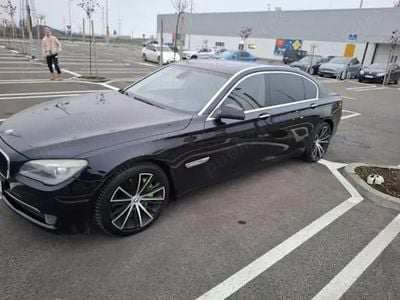 Second-hand BMW 750L 408 CP (300 kW) 2009 Berlinǎ