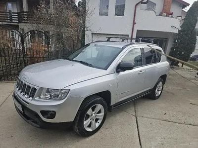 Second-hand Jeep Compass Sport 163 CP (119 kW) 2011 Gri SUV