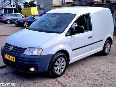 Second-hand VW Caddy 105 CP (77 kW) 2009 Culoarealb Monovolum