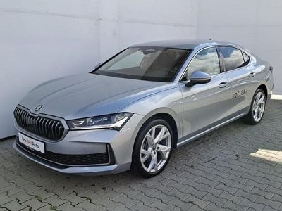 Argintiu metalic Nouă 2025 Skoda Superb Selection | 49.500 EUR
