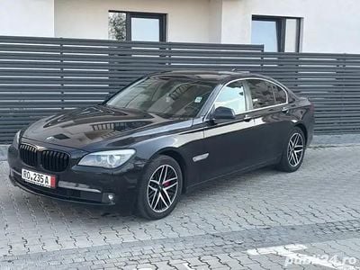 BMW 730