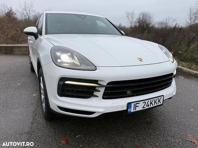 Culoarealb Utilizat 2019 Porsche Cayenne SUV | 39.800 EUR