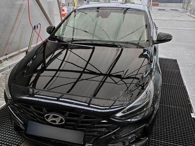 Culoarenegru Utilizat 2022 Hyundai i30 Coupe | 14.000 EUR (Preț bun)