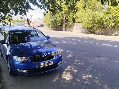 Second-hand Skoda Octavia Drive 150 CP (110 kW) 2016 Culoarealbastru Hatchback