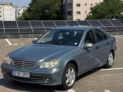 Mercedes C180