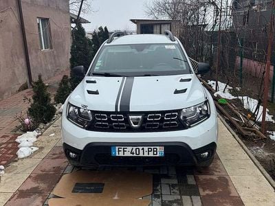 Second-hand Dacia Duster 116 CP (85 kW) 2019 Culoarealb SUV