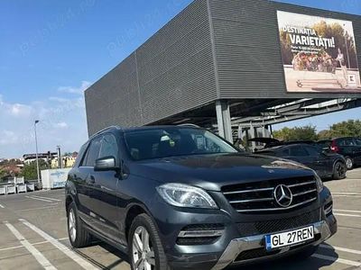 Gri Utilizat 2015 Mercedes ML250 SUV | 22.800 EUR (Scump)