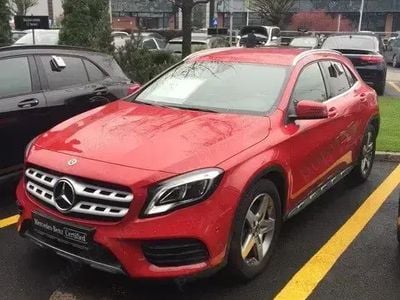 Second-hand Mercedes GLA220 177 CP (130 kW) 2017 Rosu SUV