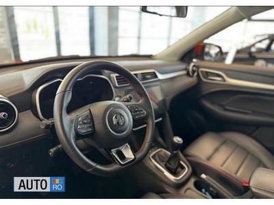 Second-hand MG ZS 111 CP (81 kW) 2024 Rosu SUV