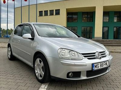 VW Golf V