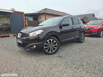 Second-hand Nissan Qashqai Visia 150 CP (110 kW) 2011 Culoarenegru SUV