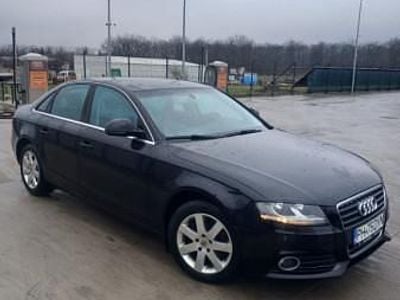 Negru Utilizat 2009 Audi A4 | 4.100 EUR (Preț bun)