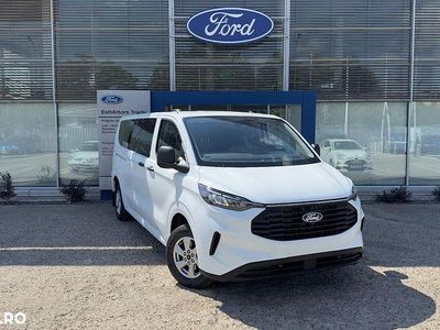 Culoarealb Nouă 2025 Ford Transit Custom Break | 39.001 EUR