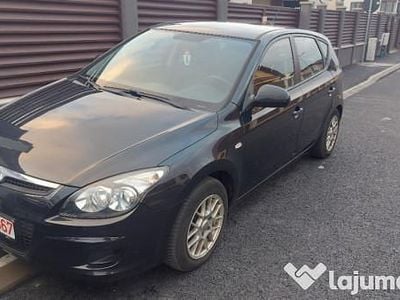 Utilizat 2009 Hyundai i30 | 2.950 EUR