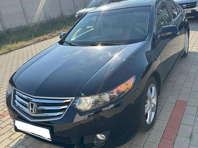 Second-hand Honda Accord Executive 156 CP (114 kW) 2009 Culoarenegru Berlinǎ