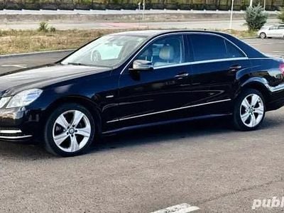 Negru Second-hand 2011 Mercedes E220 Berlinǎ | 8.900 EUR (Scump)